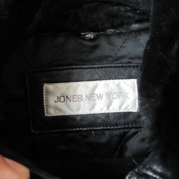 VTG 90s Faux Fur Collar Black Leather Jacket Y2K Leather Jacket Chic Modern Fit - Picture 10 of 16